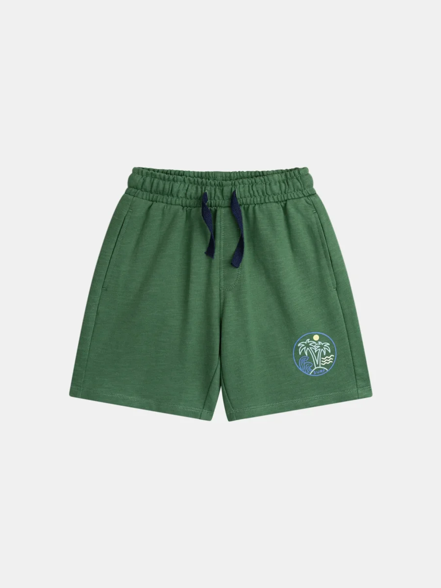 Bermuda verde com animação de palmeiras para rapazes - Image 2