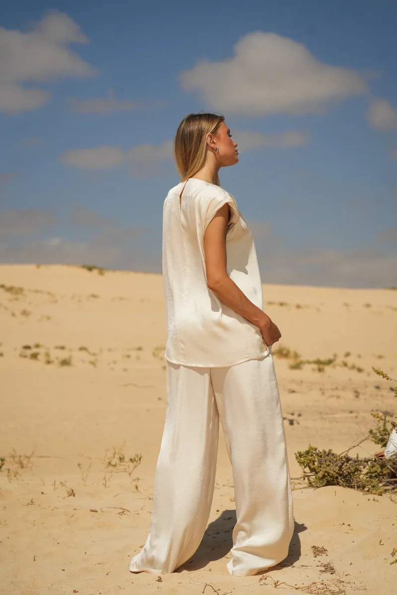 Calças Largas - Image 3